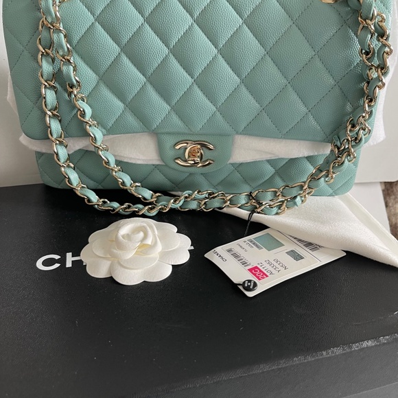 ❌SOLD!!!-❌ NWT! CHANEL Caviar Tiffany Blue Medium ClassicFlap/Champagne Hardware - Picture 3 of 13